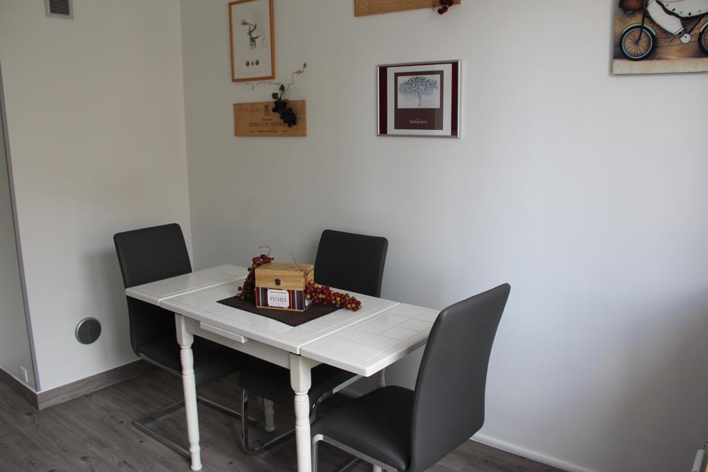 Apart'Hotel Les Floralies Roanne Rum bild